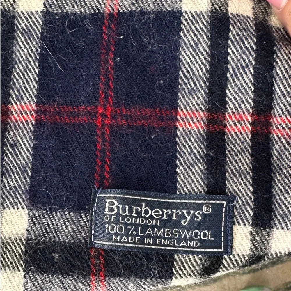 Burberrys of London 100‎ Lambswool Plaid Scarf Made in England